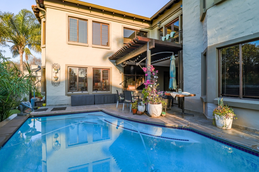 5 Bedroom Property for Sale in Midstream Estate Gauteng