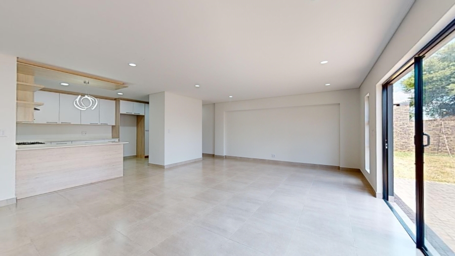3 Bedroom Property for Sale in Dayanglen Gauteng