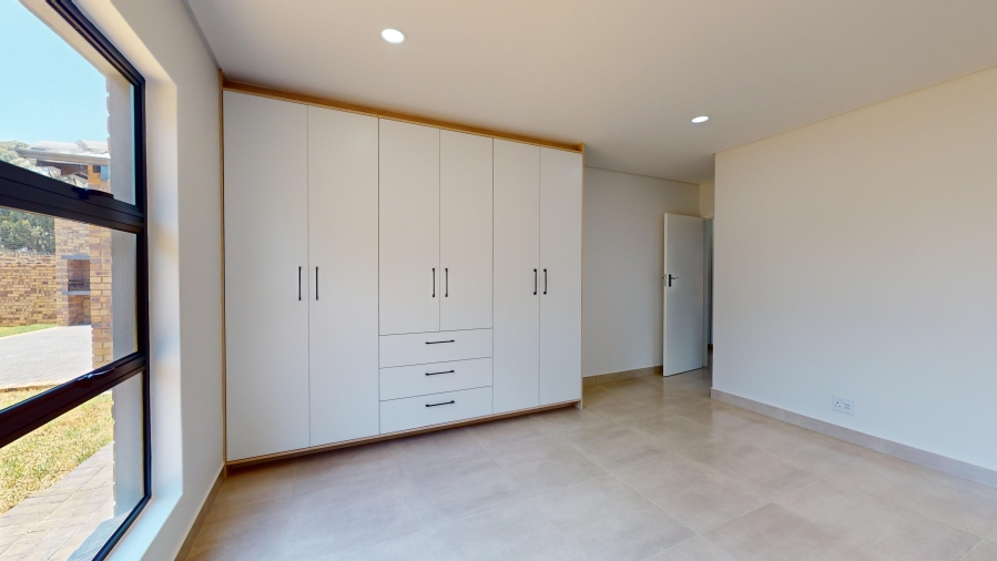 3 Bedroom Property for Sale in Dayanglen Gauteng