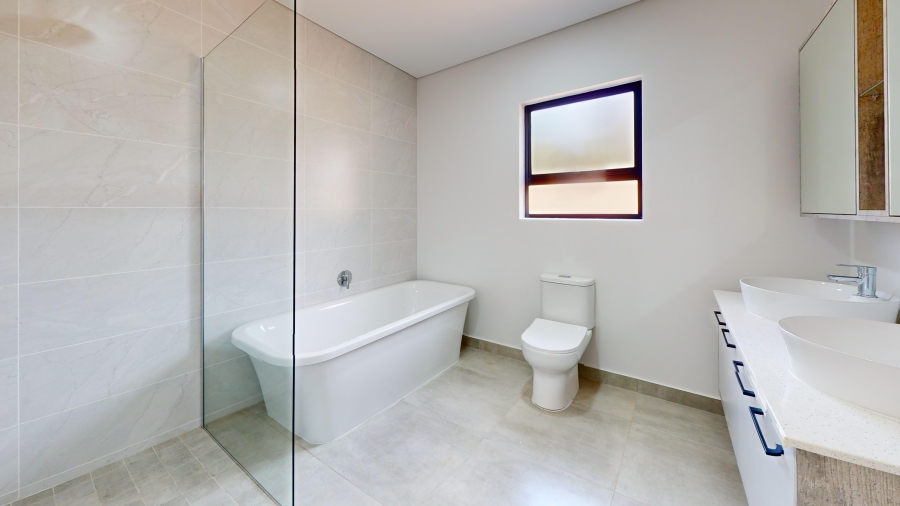 3 Bedroom Property for Sale in Dayanglen Gauteng