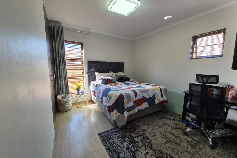 To Let 2 Bedroom Property for Rent in Barbeque Downs Gauteng
