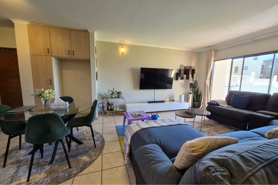 To Let 2 Bedroom Property for Rent in Barbeque Downs Gauteng