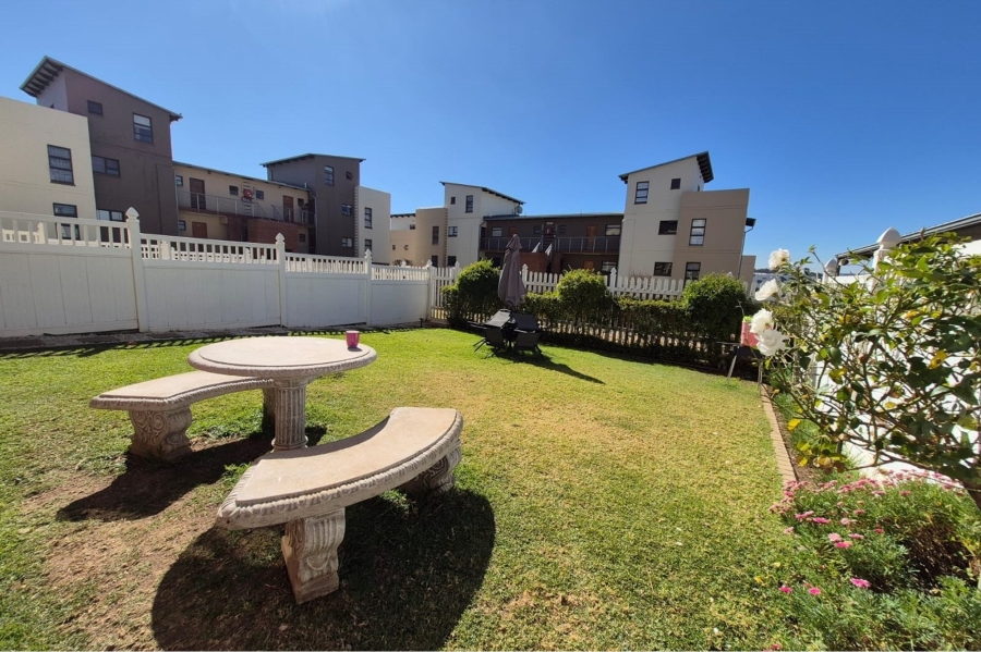 To Let 2 Bedroom Property for Rent in Barbeque Downs Gauteng