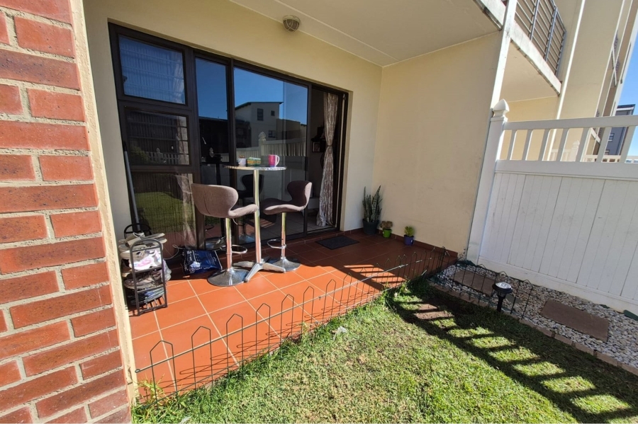 To Let 2 Bedroom Property for Rent in Barbeque Downs Gauteng