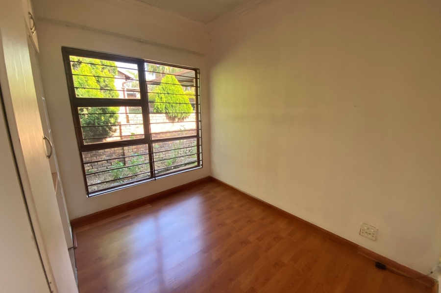 To Let 3 Bedroom Property for Rent in Noordhang Gauteng