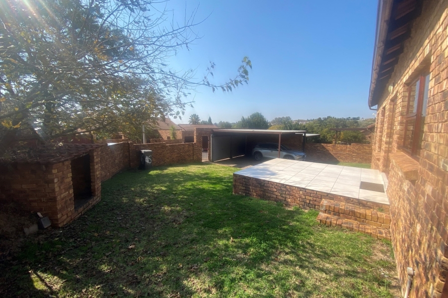To Let 3 Bedroom Property for Rent in Noordhang Gauteng