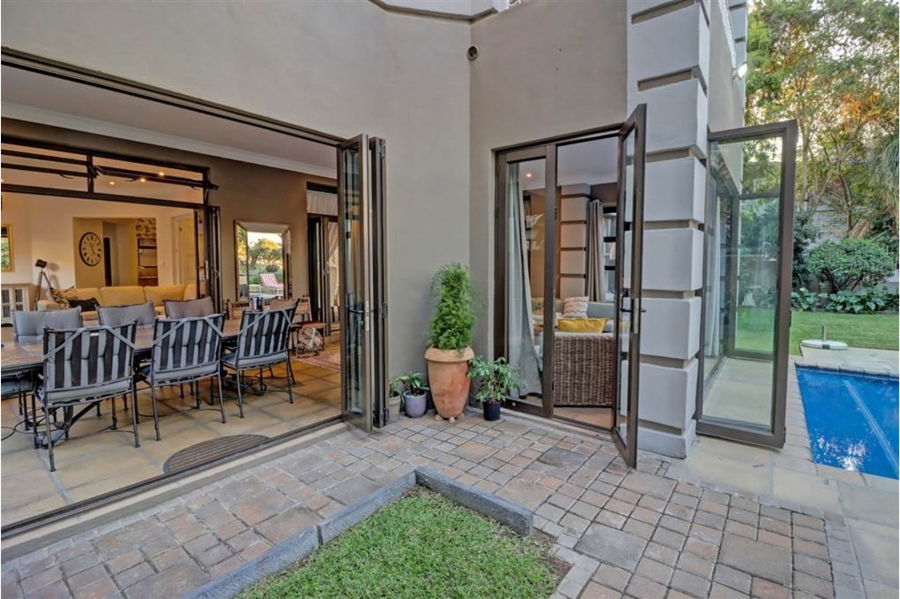 4 Bedroom Property for Sale in Blue Valley Golf Estate Gauteng