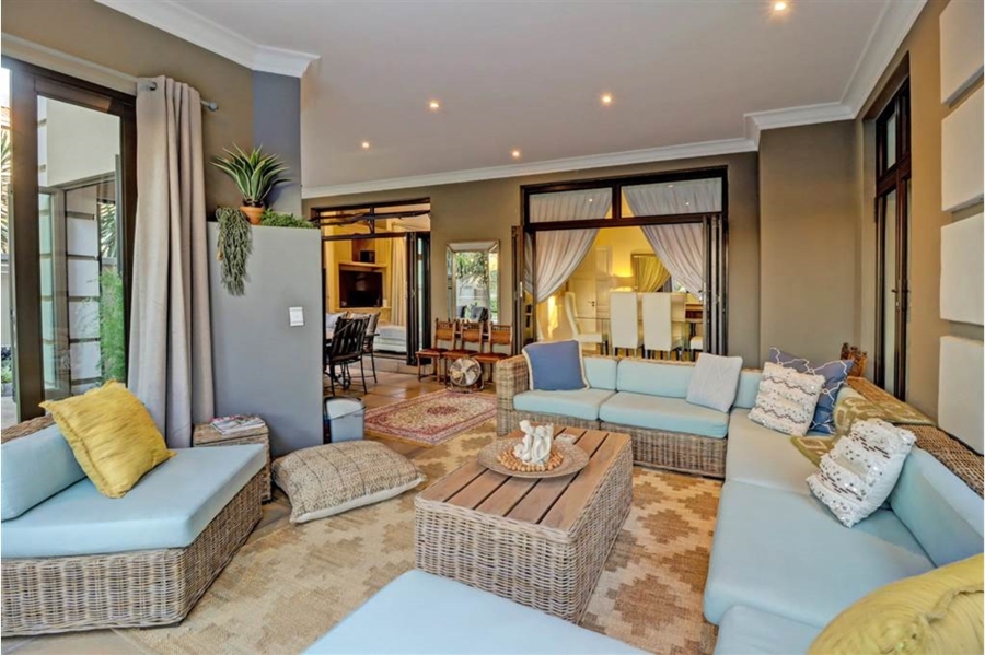 4 Bedroom Property for Sale in Blue Valley Golf Estate Gauteng