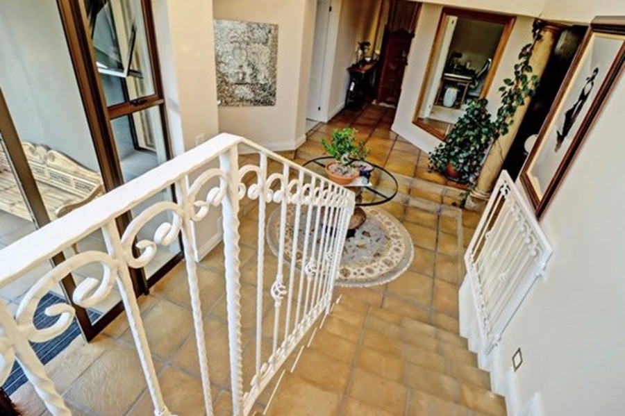 4 Bedroom Property for Sale in Blue Valley Golf Estate Gauteng