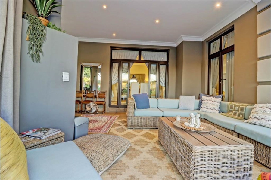4 Bedroom Property for Sale in Blue Valley Golf Estate Gauteng