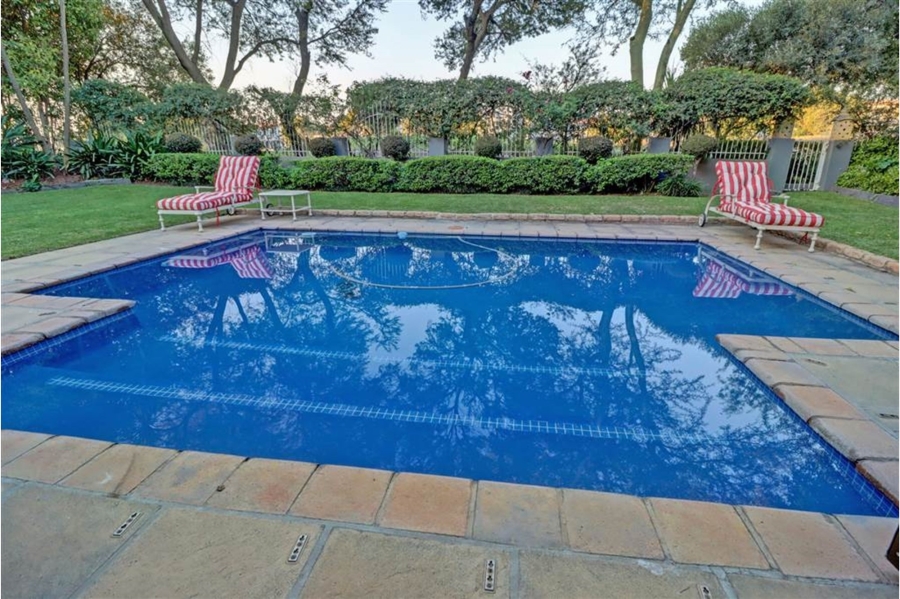 4 Bedroom Property for Sale in Blue Valley Golf Estate Gauteng