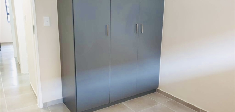 To Let 2 Bedroom Property for Rent in Vorna Valley Gauteng