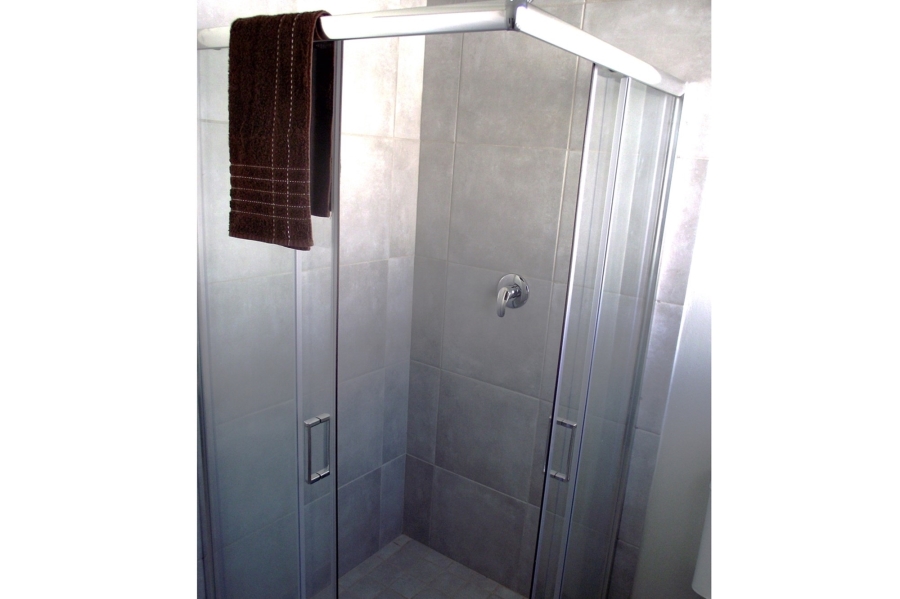 To Let 2 Bedroom Property for Rent in Croydon Gauteng