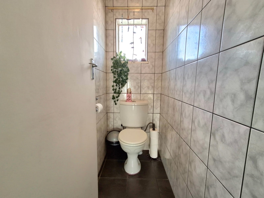 2 Bedroom Property for Sale in Marlands Gauteng