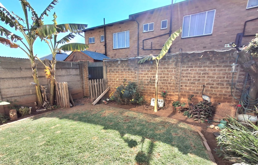 2 Bedroom Property for Sale in Marlands Gauteng