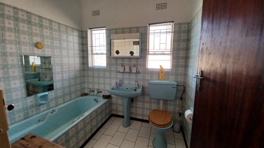 3 Bedroom Property for Sale in Vanderbijlpark SE 6 Gauteng
