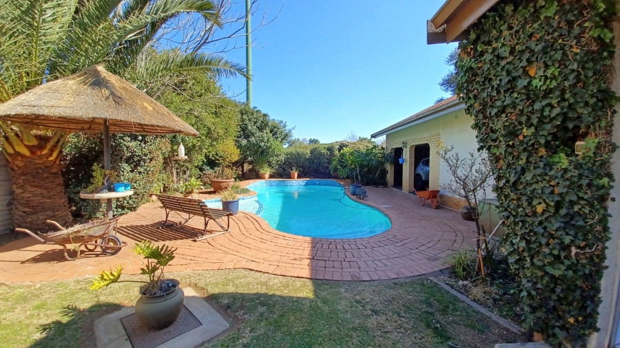 3 Bedroom Property for Sale in Vanderbijlpark SE 6 Gauteng