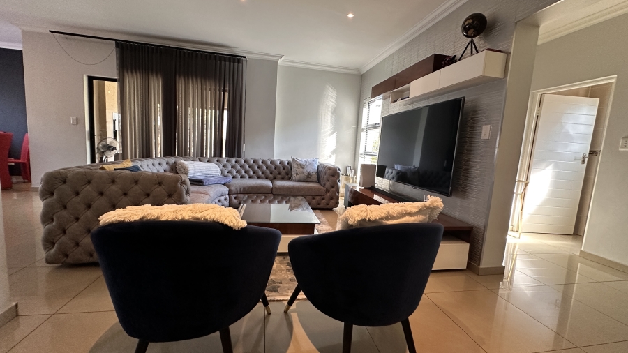 3 Bedroom Property for Sale in Thatchfield Hills Gauteng
