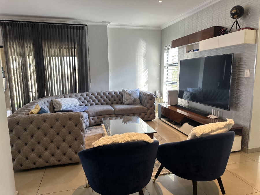 3 Bedroom Property for Sale in Thatchfield Hills Gauteng
