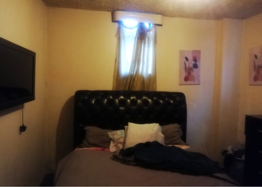2 Bedroom Property for Sale in Pretoria West Gauteng