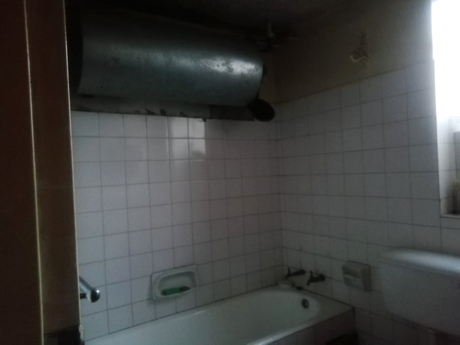 2 Bedroom Property for Sale in Pretoria West Gauteng