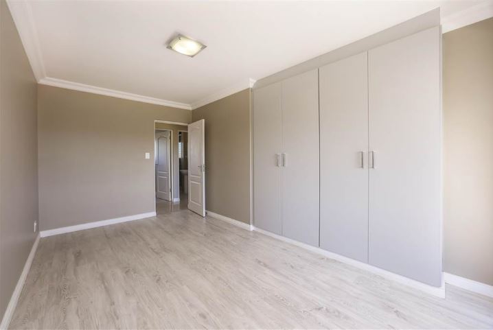 To Let 4 Bedroom Property for Rent in Kyalami Hills Gauteng