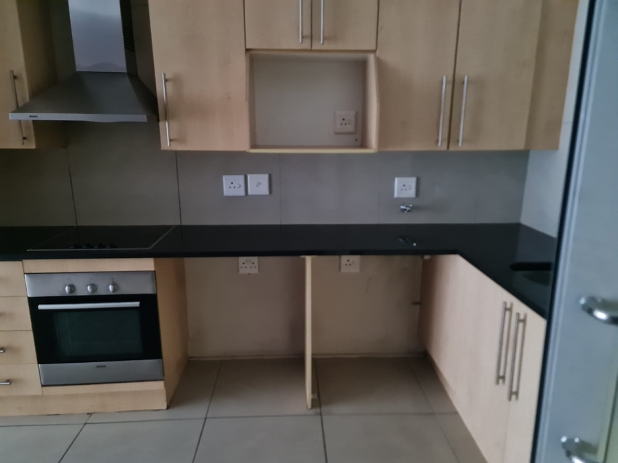 To Let 2 Bedroom Property for Rent in Sandton Central Gauteng