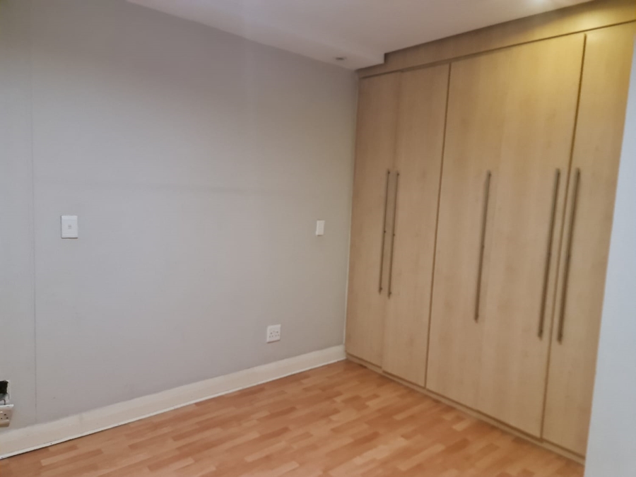 To Let 2 Bedroom Property for Rent in Sandton Central Gauteng