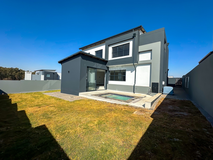 3 Bedroom Property for Sale in Fountainbrook Estate Gauteng