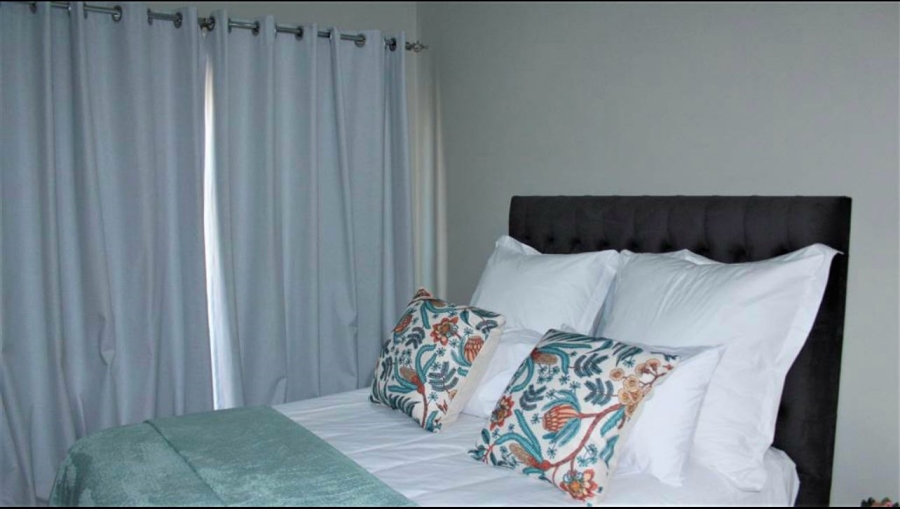 4 Bedroom Property for Sale in Lion Pride Gauteng