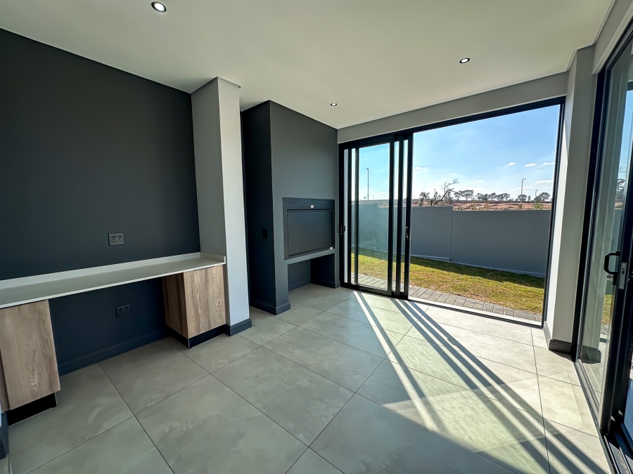 3 Bedroom Property for Sale in Fountainbrook Estate Gauteng