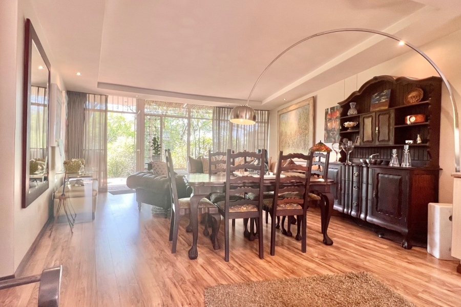1 Bedroom Property for Sale in Bryanston Gauteng