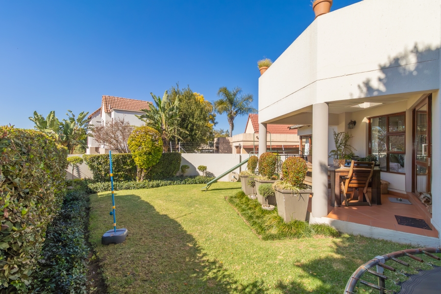 3 Bedroom Property for Sale in Magaliessig Gauteng