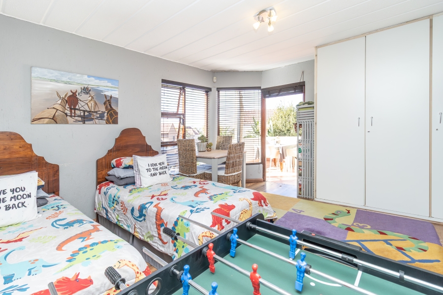 3 Bedroom Property for Sale in Magaliessig Gauteng
