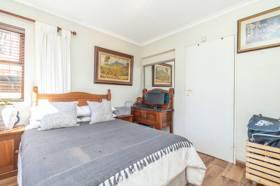 3 Bedroom Property for Sale in Magaliessig Gauteng