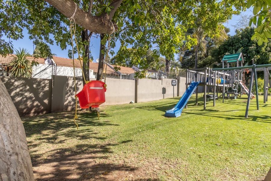 3 Bedroom Property for Sale in Magaliessig Gauteng