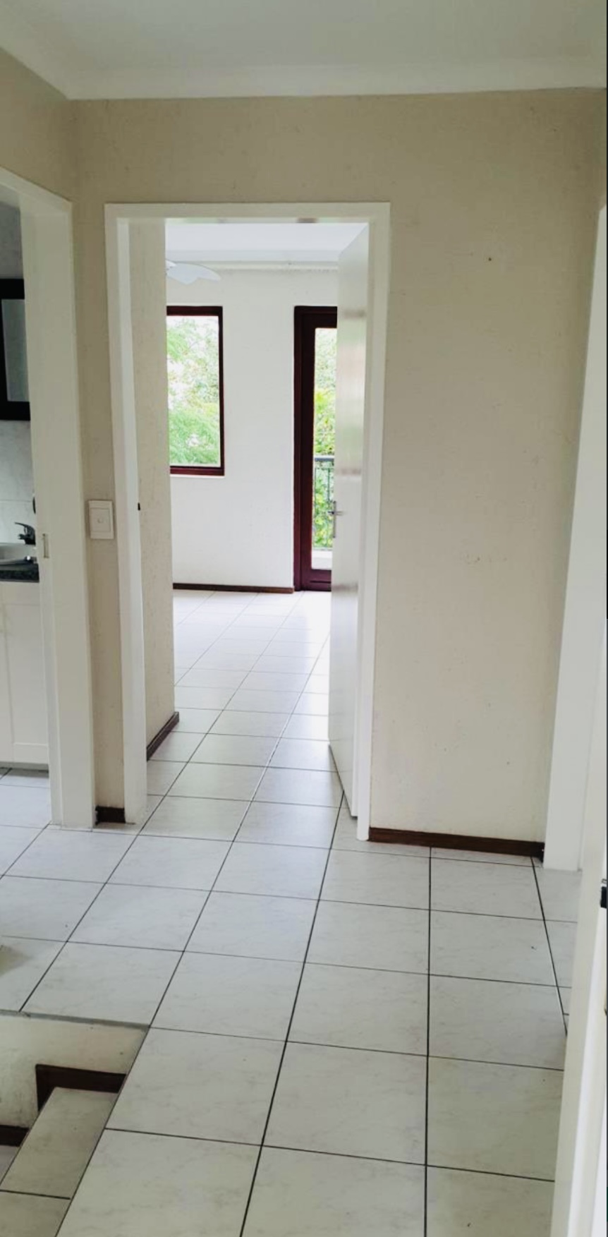 To Let 3 Bedroom Property for Rent in Barbeque Downs Gauteng