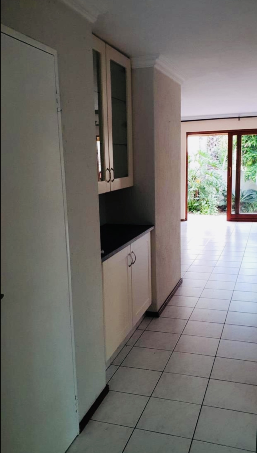 To Let 3 Bedroom Property for Rent in Barbeque Downs Gauteng