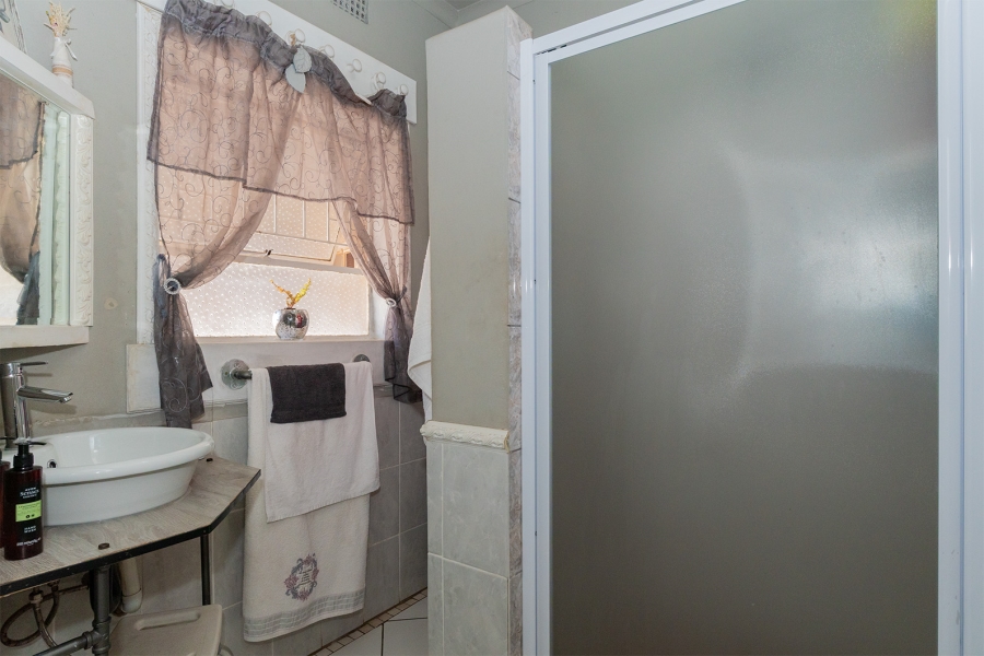 4 Bedroom Property for Sale in Birchleigh Gauteng