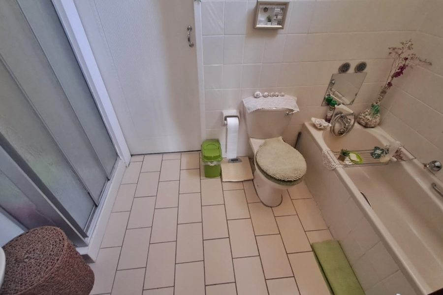 2 Bedroom Property for Sale in Clubview Gauteng