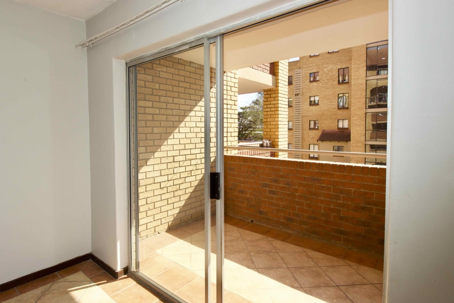 2 Bedroom Property for Sale in Die Hoewes Gauteng