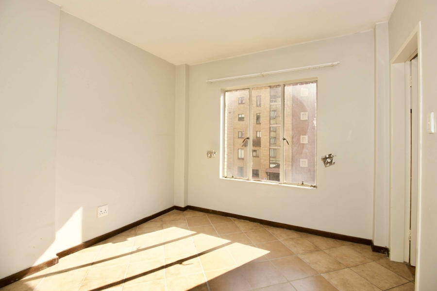 2 Bedroom Property for Sale in Die Hoewes Gauteng