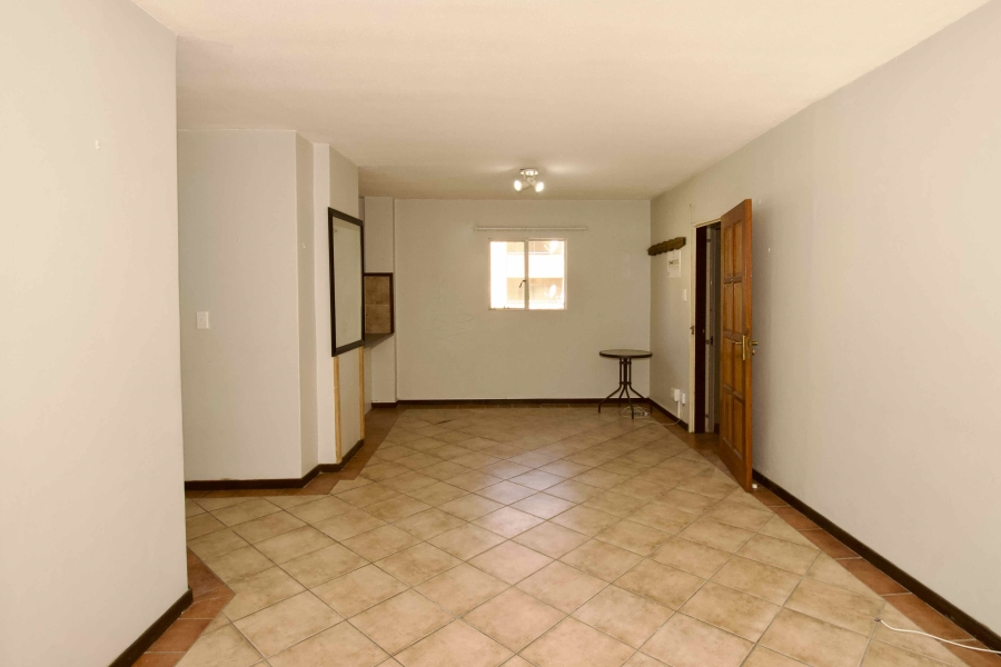 2 Bedroom Property for Sale in Die Hoewes Gauteng