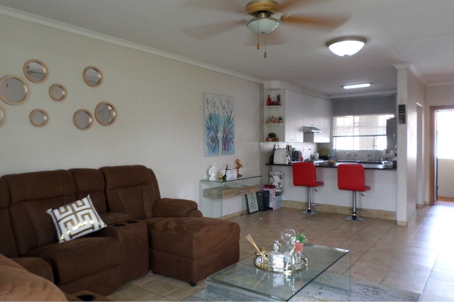 2 Bedroom Property for Sale in Freeway Park Gauteng