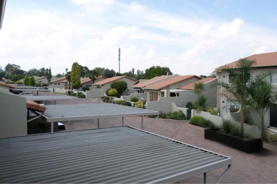 2 Bedroom Property for Sale in Freeway Park Gauteng