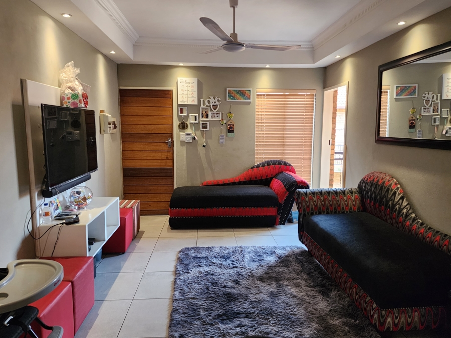 1 Bedroom Property for Sale in Wapadrand Gauteng