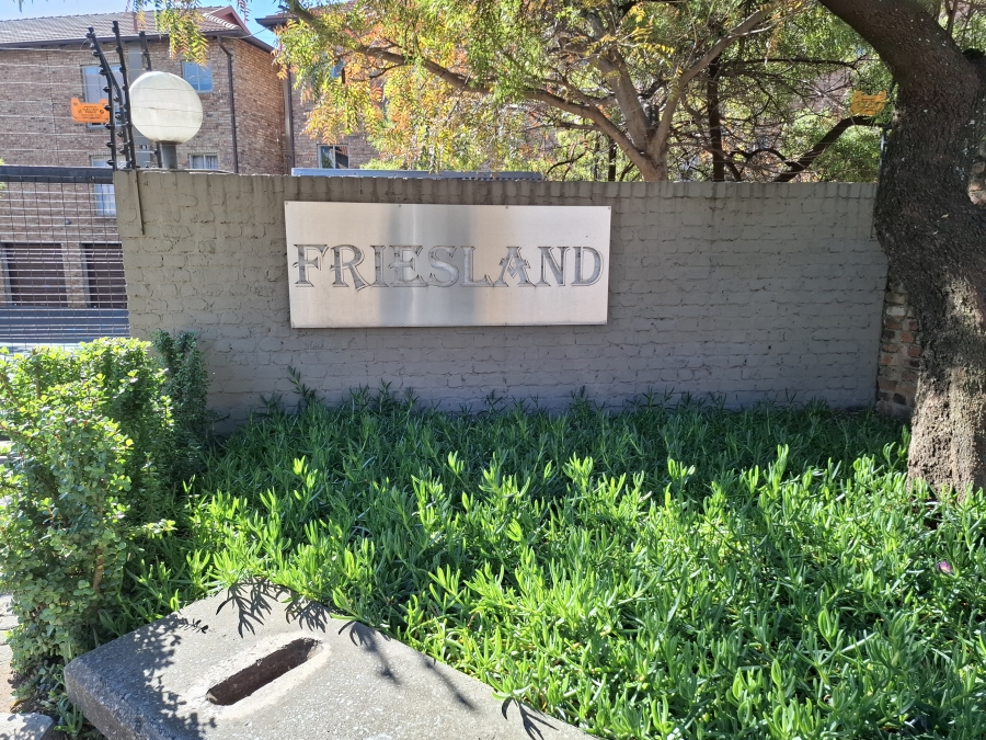 1 Bedroom Property for Sale in Wapadrand Gauteng