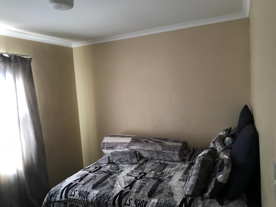 2 Bedroom Property for Sale in Lufhereng Gauteng