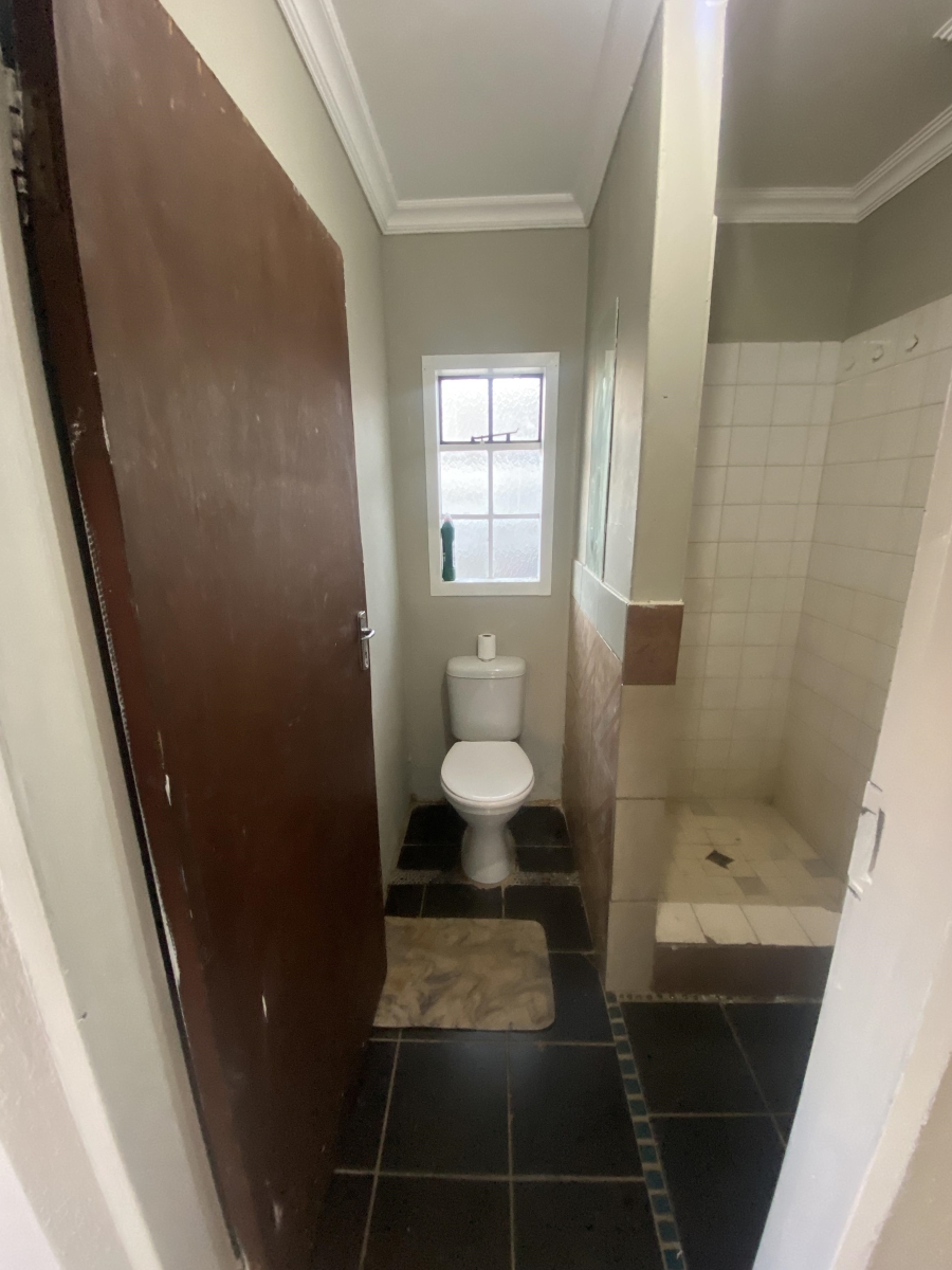 1 Bedroom Property for Sale in Elandspoort Gauteng