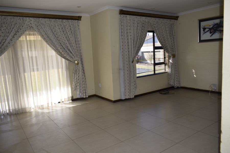 2 Bedroom Property for Sale in Helderwyk Gauteng